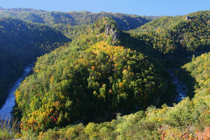 Breaks Park along the Russell Fork River