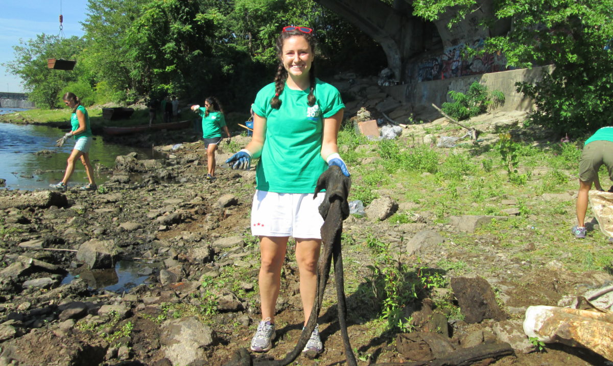 Keurig Green Mountain, Inc. employees teamed up with Clean River Project to clean up the Merrimack River in Lawrence, MA. | Lowell George