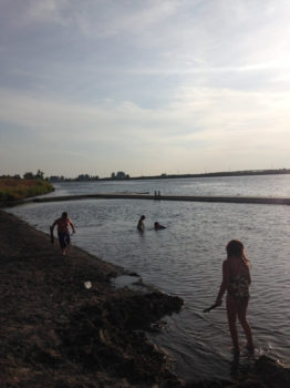 Kids playing in the Snake River. | Snake River Waterkeeper