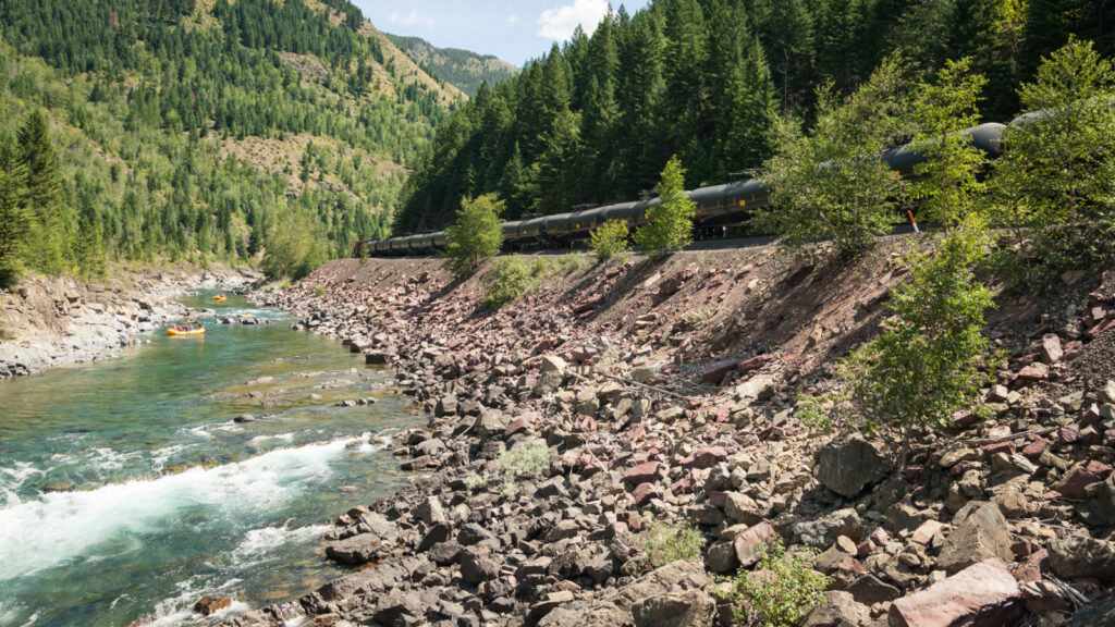 Flathead Oil trains | Ryan Connor