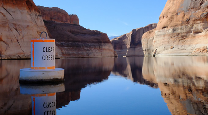 Lake Powell bathtub rings. | Sinjin Eberle