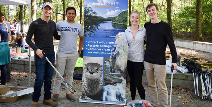 Holltop Consultants at a National River Cleanup event on the Potomac River.