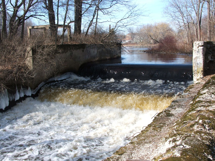 Hopewell Mills Dam | Photo by Rachel Calabro, Narragansett Bay Riverkeeper