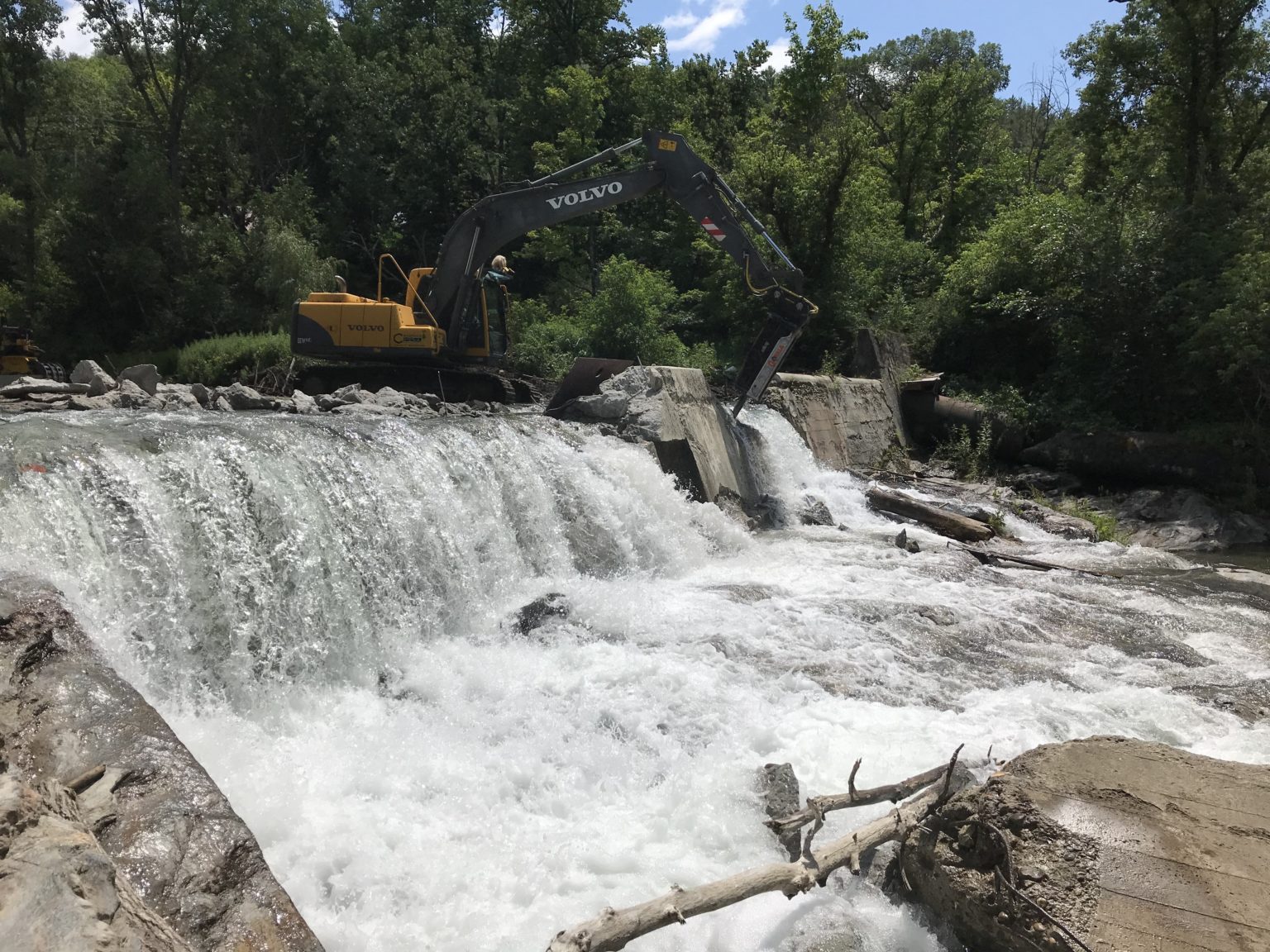 Busting Dams on Vermont's White River American Rivers