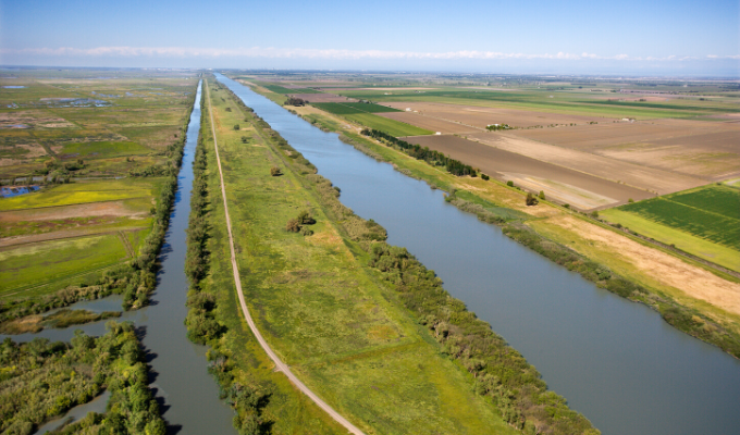 Sacramento River, CA | Jupiter Images