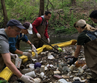 The National River Cleanup® 2019 Photo Contest WinnerBronx River Trash Boom Cleanup | Photo by Erin Cordiner and Westchester Parks Foundation