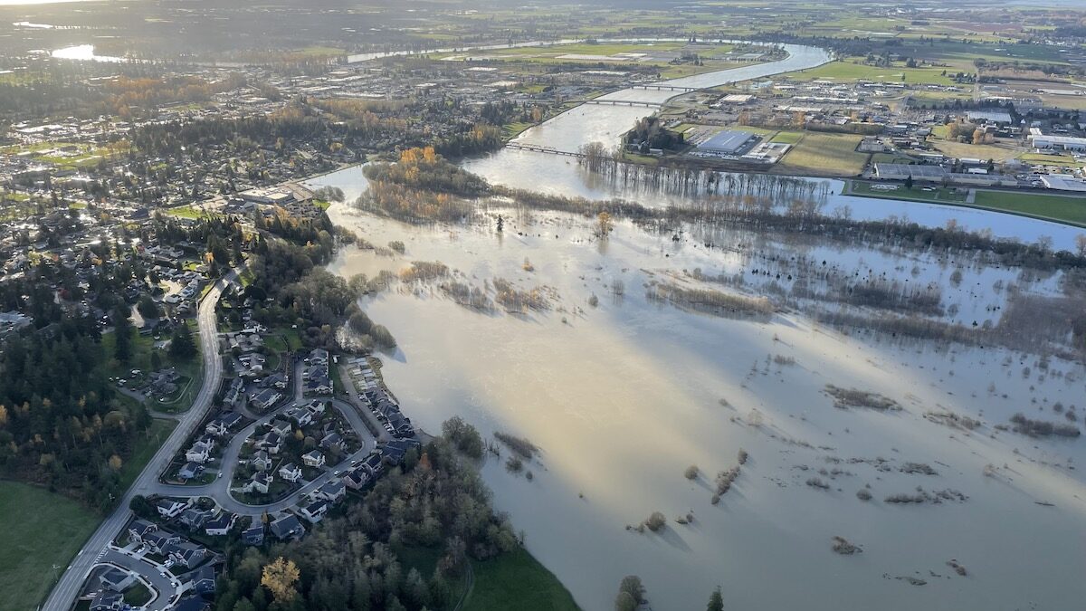 Flooding upstream of Mt Vernon on the Skagit river | Photo Credit: Brandon Parsons, American Rivers with aerial support by LightHawk.