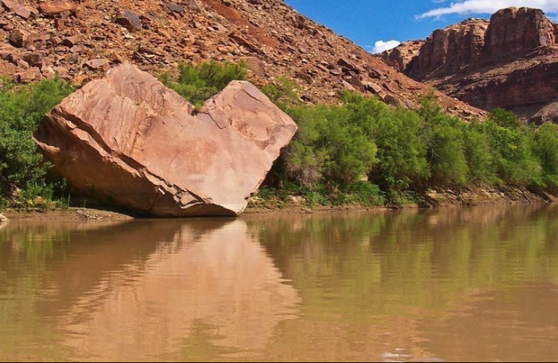 Love Rock | Green River, Utah