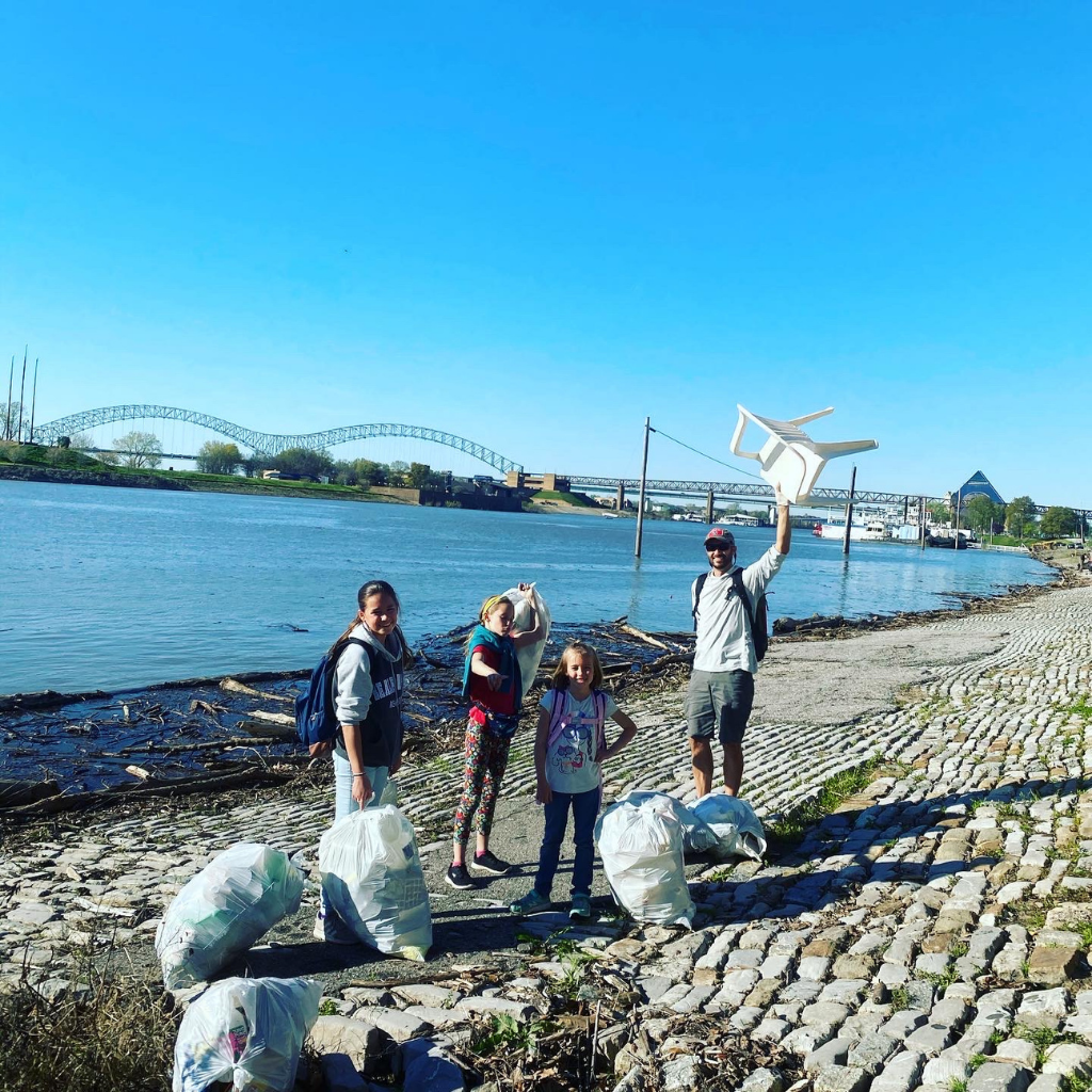 A Cleaner Clear – Photo by William Bussard, the Confluences