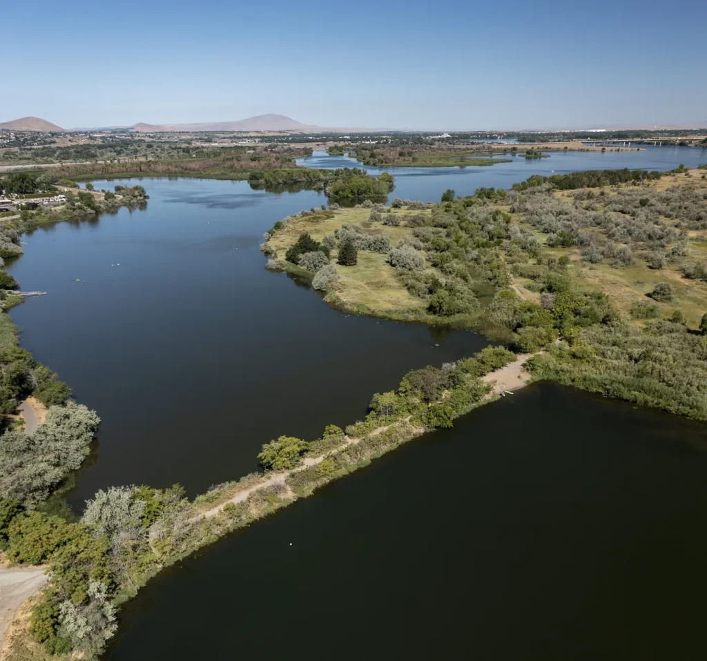 Bateman Island causeway | Jason Jaacks